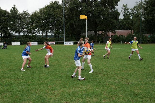 Korfbal C2  14 september-034.JPG